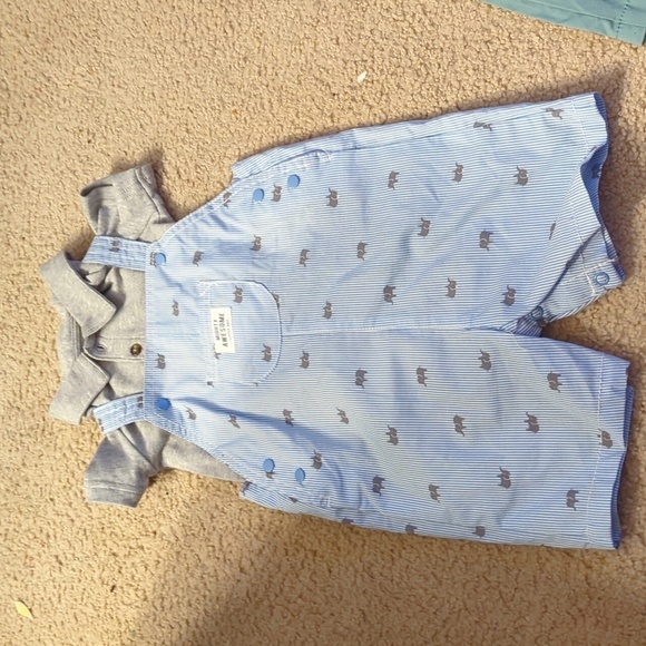 Bundle of Three Little Boy Outfits Size 12 Month 1 Nike and 2 Carter's Overalls - Picture 2 of 11